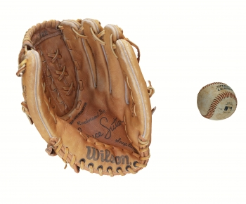 Modern Ball Equipment-ID:647356996