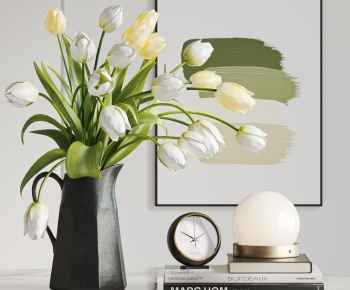 Modern Flower Arrangement-ID:590398079