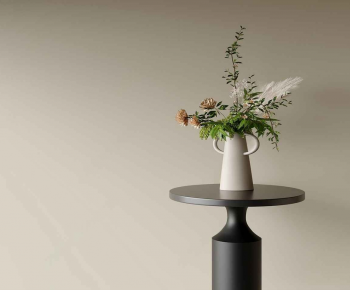 Modern Flower Arrangement-ID:687670958