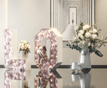 Modern Flower Arrangement-ID:553416978