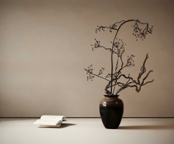 Wabi-sabi Style Clay Pot-ID:690615892