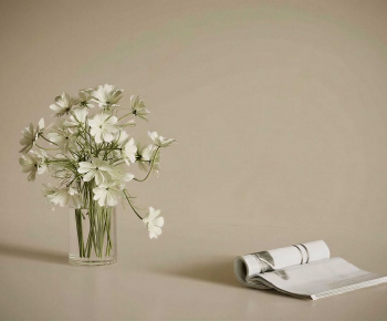 Modern Flower Arrangement-ID:185765035