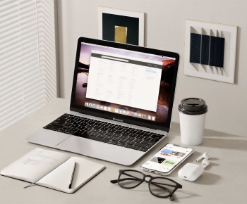 Modern Computer/Computer Screen-ID:734779881