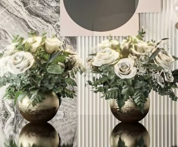Modern Flower Arrangement-ID:657077078