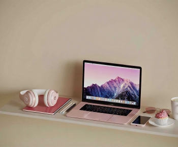 Modern Computer/Computer Screen-ID:771356113