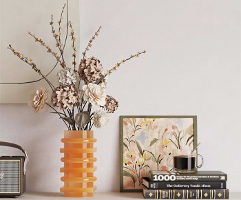 French Style Flower Arrangement-ID:920419939