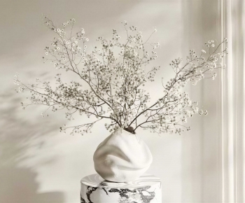 Modern Flower Arrangement-ID:823229077