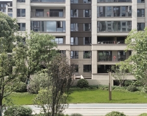 ModernOther Exterior Scenes