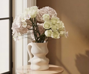Modern Flower Arrangement-ID:571645023