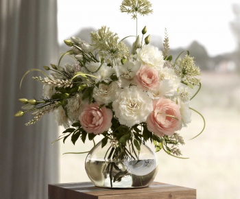 Modern Flower Arrangement-ID:697678099