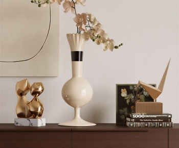 Modern Flower Arrangement-ID:371329075