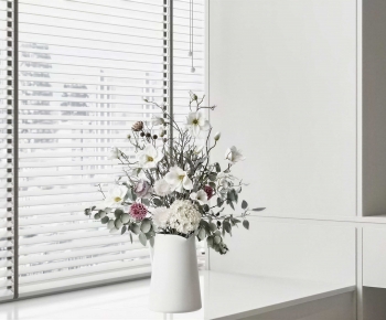 Modern Flower Arrangement-ID:818609952