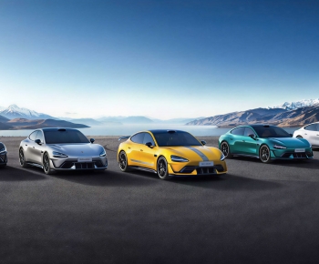 Modern Car-ID:366126062