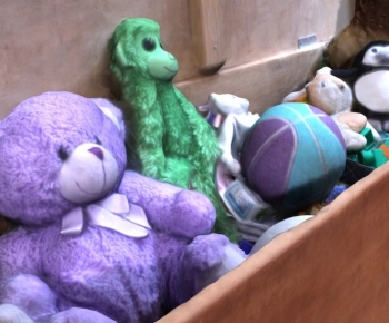 Modern Stuffed Toy-ID:610311999