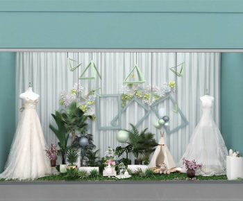 Modern Shop Window-ID:191919868