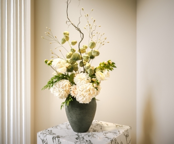 Modern Flower Arrangement-ID:748536116