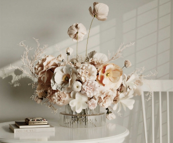 Modern Flower Arrangement-ID:575030099