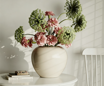 Modern Flower Arrangement-ID:668526898