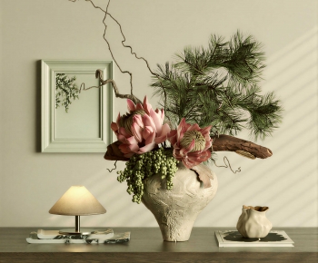 Modern Flower Arrangement-ID:771580935
