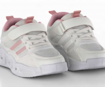 Modern Shoes-ID:520620372