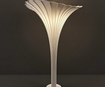 Modern Column-ID:396061904