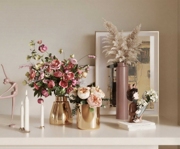 Modern Flower Arrangement-ID:627290965