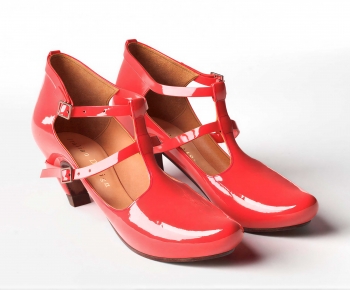 Modern Shoes-ID:339849953
