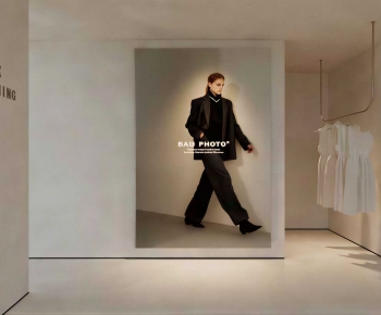 Modern Clothing Store-ID:669805057