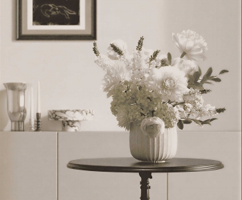 Modern Flower Arrangement-ID:626656061