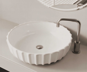 Modern Basin-ID:722218046