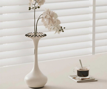 French Style Flower Arrangement-ID:164350994