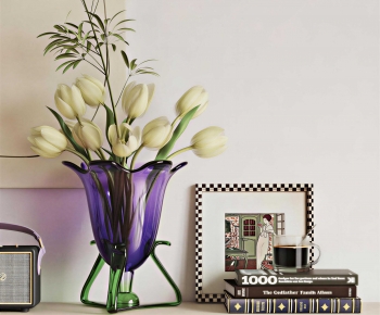 Modern Flower Arrangement-ID:711716899
