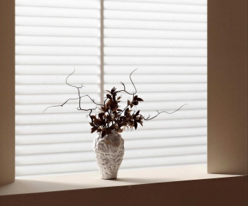 Modern Flower Arrangement-ID:442595961
