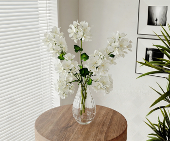 Modern Flower Arrangement-ID:685719971