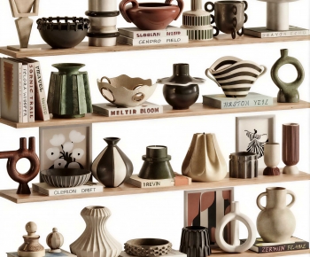 Wabi-sabi Style Clay Pot-ID:641369817