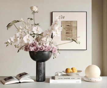 Modern Flower Arrangement-ID:988643883