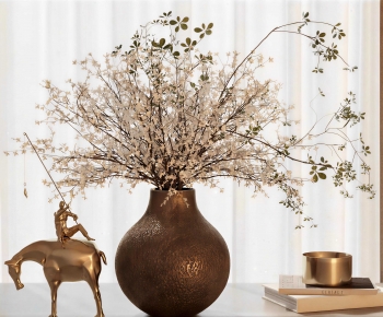 Modern Flower Arrangement-ID:973712921