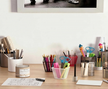 Modern Stationery-ID:667576077