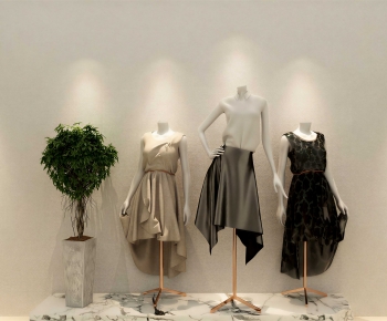 Modern Shop Window-ID:556370972
