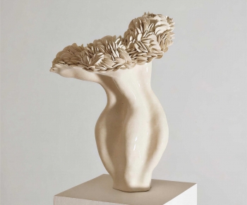 Modern Sculpture-ID:595092065