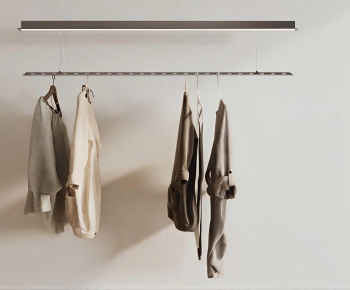 Modern Clothes-ID:482616902