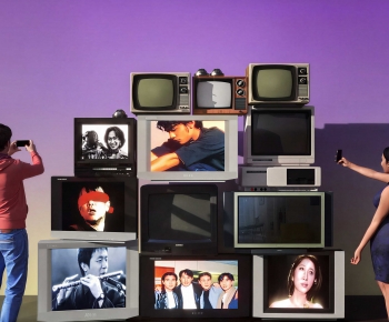 Modern TV Set-ID:499856955