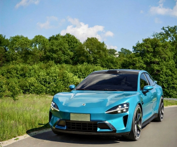 Modern Car-ID:997750887