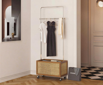 Modern Coat Hanger-ID:647793058