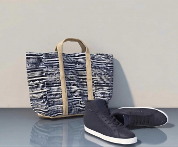 Modern Shoes-ID:642257932